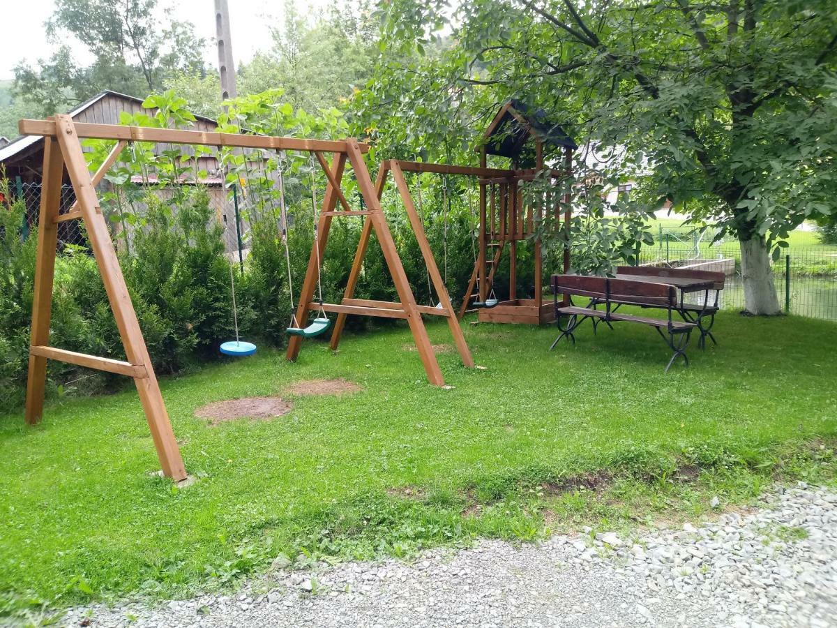Villa Gazdówka Pod Pstrągiem Korbielów Exterior foto
